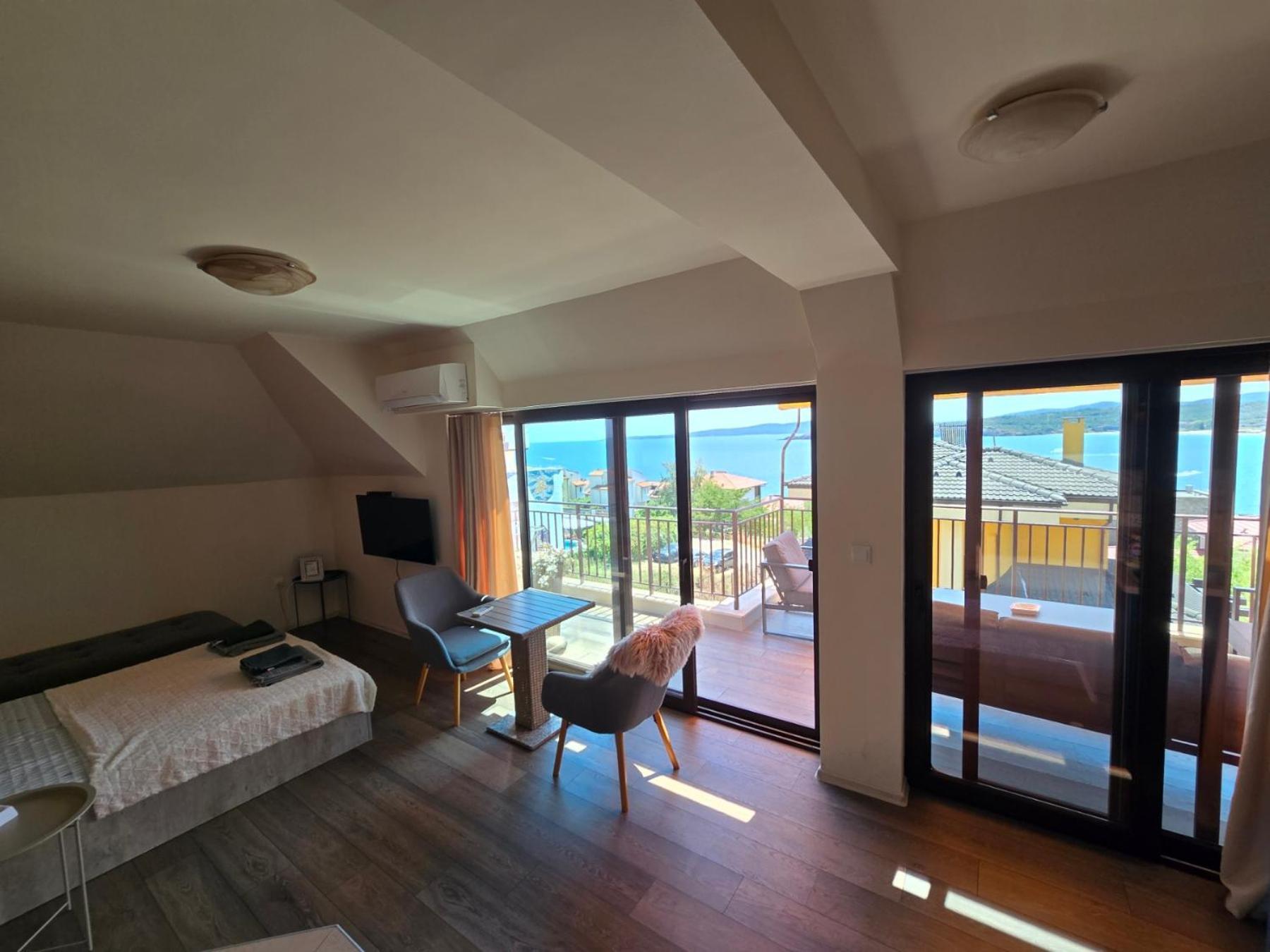 Apartments Provence Sozopol Pokoj fotografie